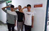 “建黨員標(biāo)兵宿舍，做文明示范先鋒”